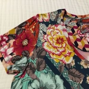 Johnny Was T-Shirt XXL NWOT